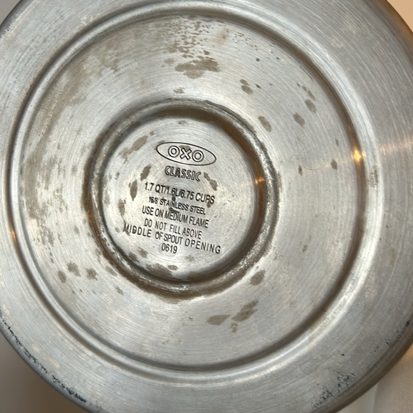 OXO tea kettle - Picture 3 of 3